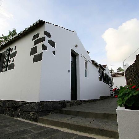 Monserrate - Galera Cottage Калоура Екстериор снимка