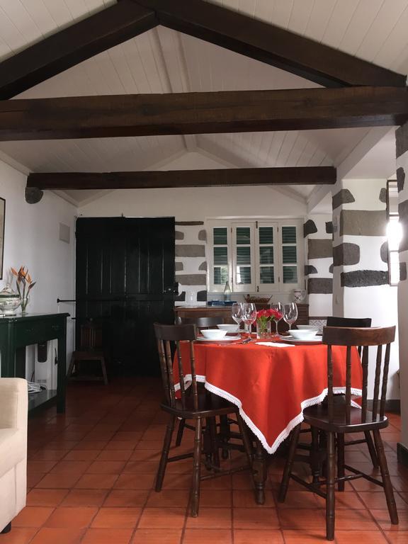 Monserrate - Galera Cottage Калоура Екстериор снимка