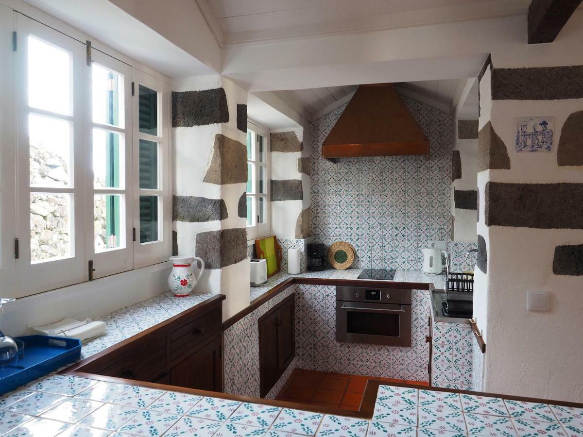 Monserrate - Galera Cottage Калоура Екстериор снимка